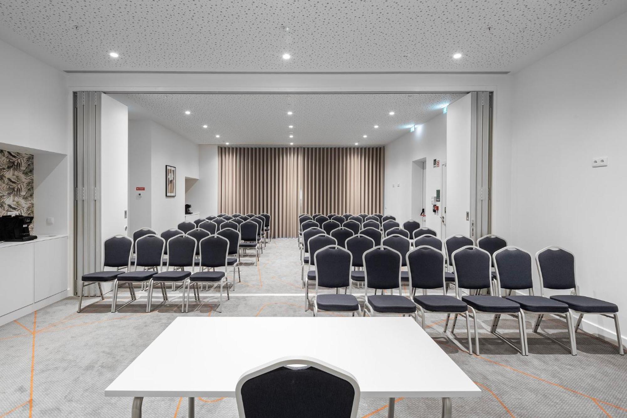 Holiday Inn Braga By Ihg מראה חיצוני תמונה