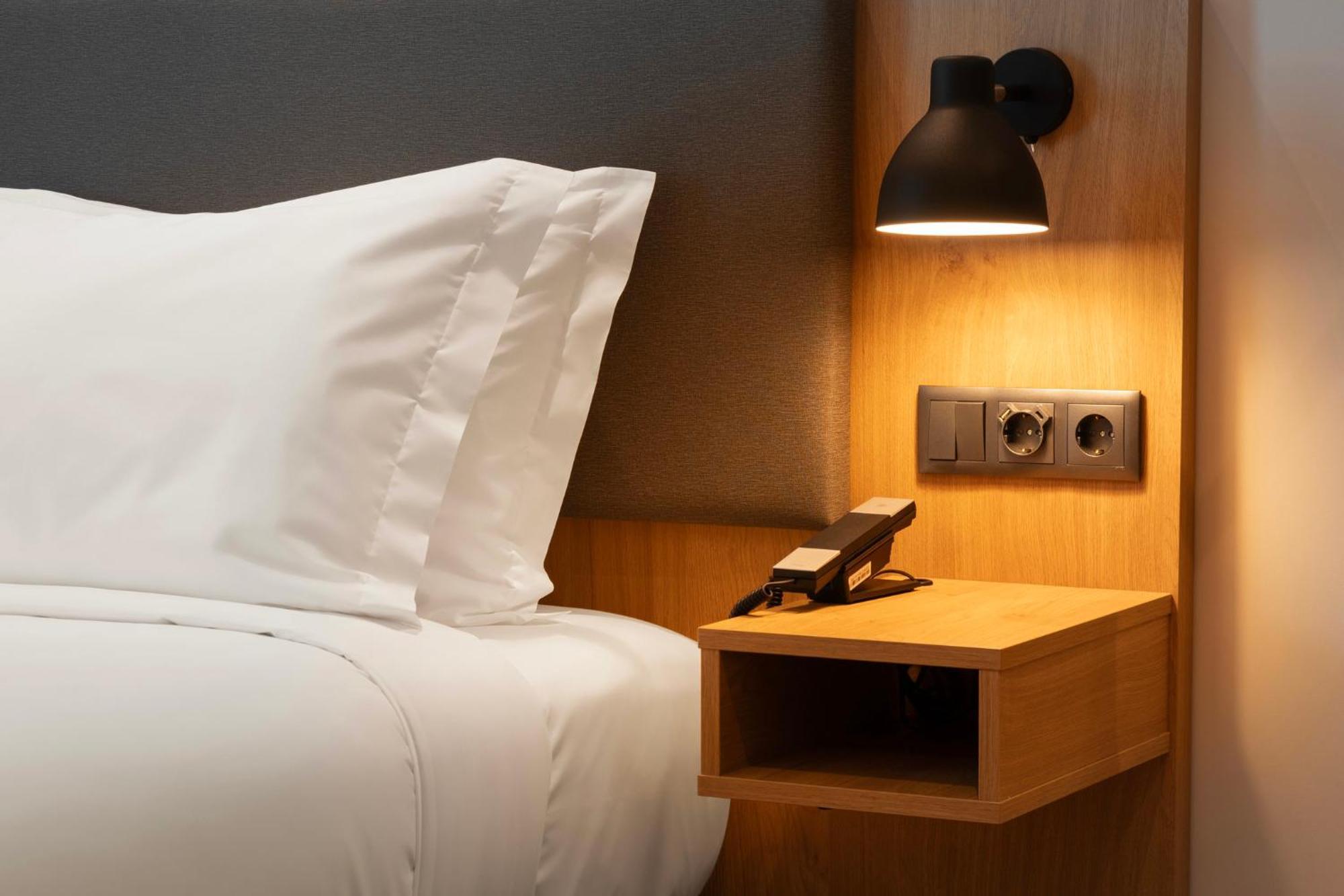 Holiday Inn Braga By Ihg מראה חיצוני תמונה