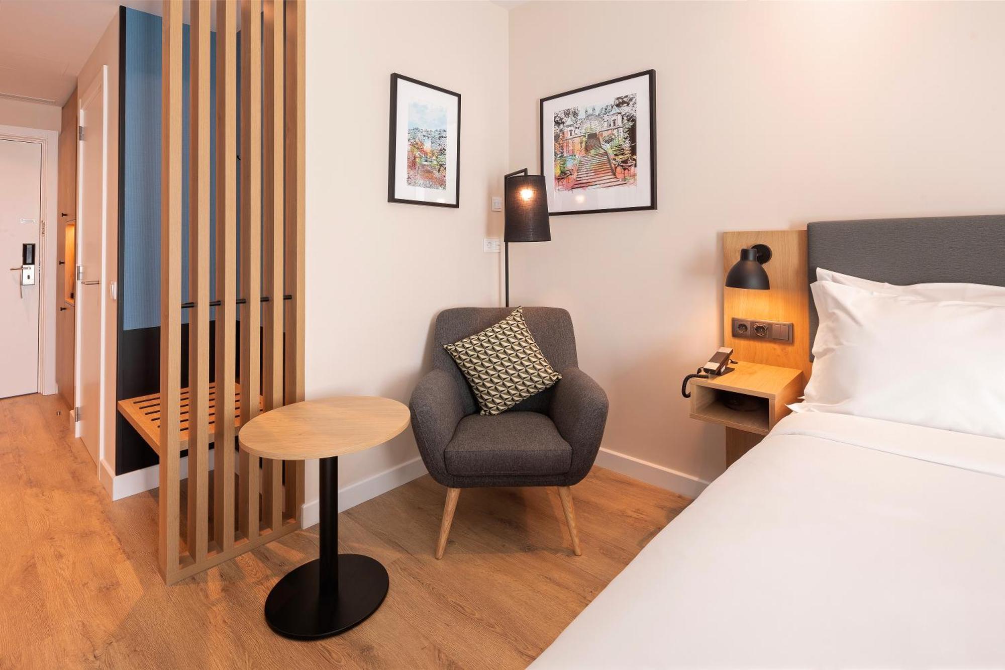 Holiday Inn Braga By Ihg מראה חיצוני תמונה